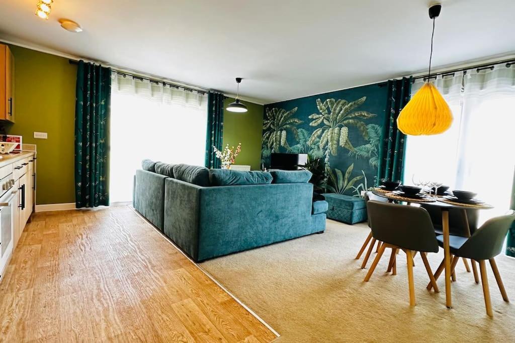 Cosy Apartment At The Marina Portishead Exterior photo